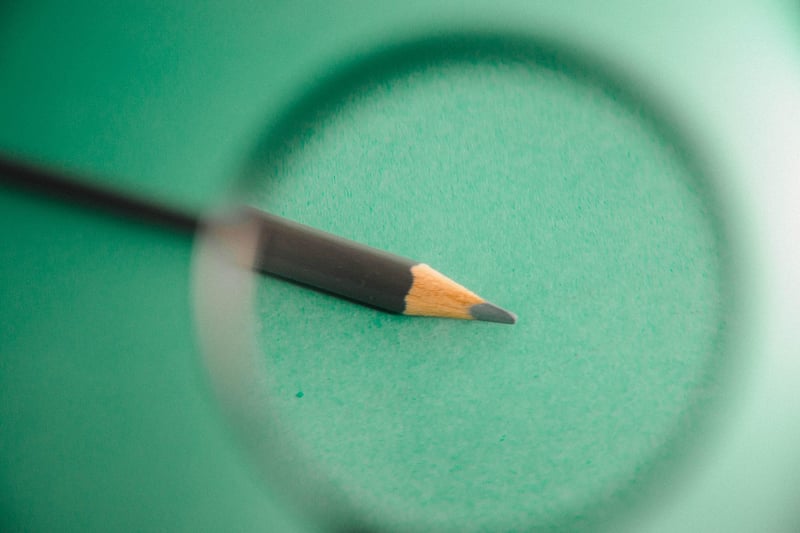 Magnifying Glass - Truth Discovery